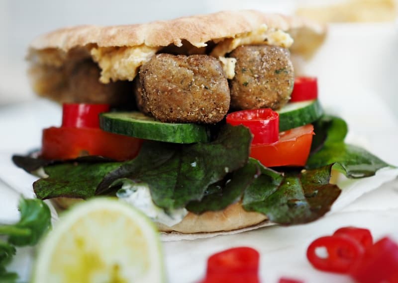 Falafel pitaleivät