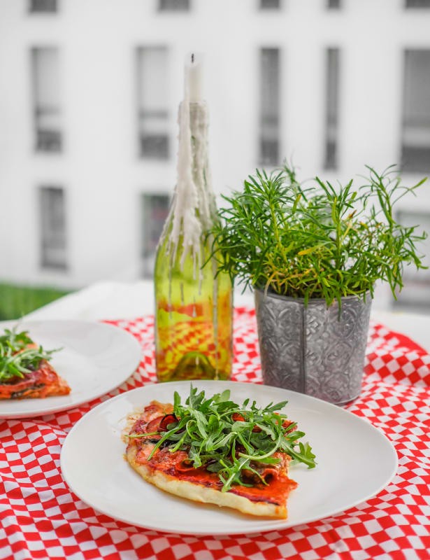 Gluteeniton pizzapohja