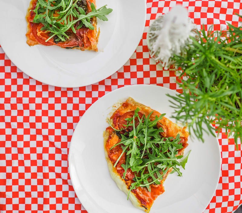 Gluteeniton pizzapohja